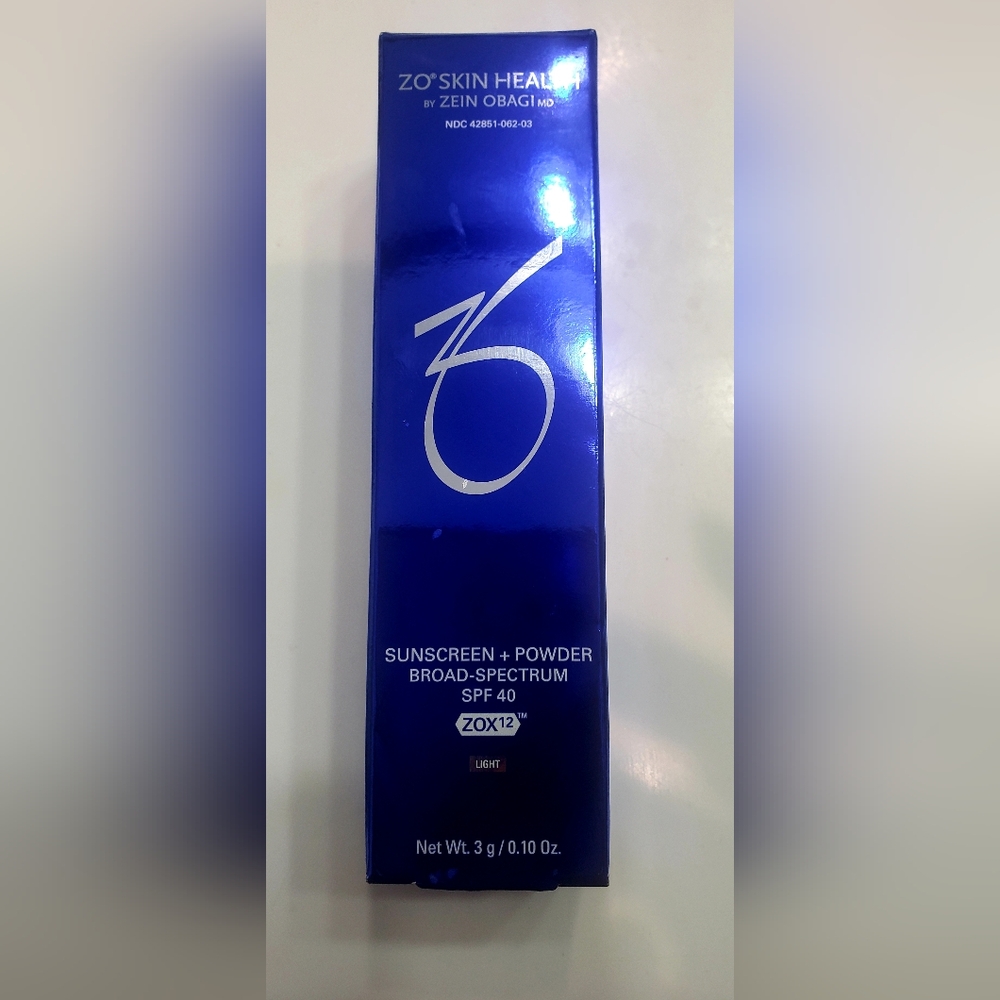 ZO Sunscreen and Powder SPF 40 Light